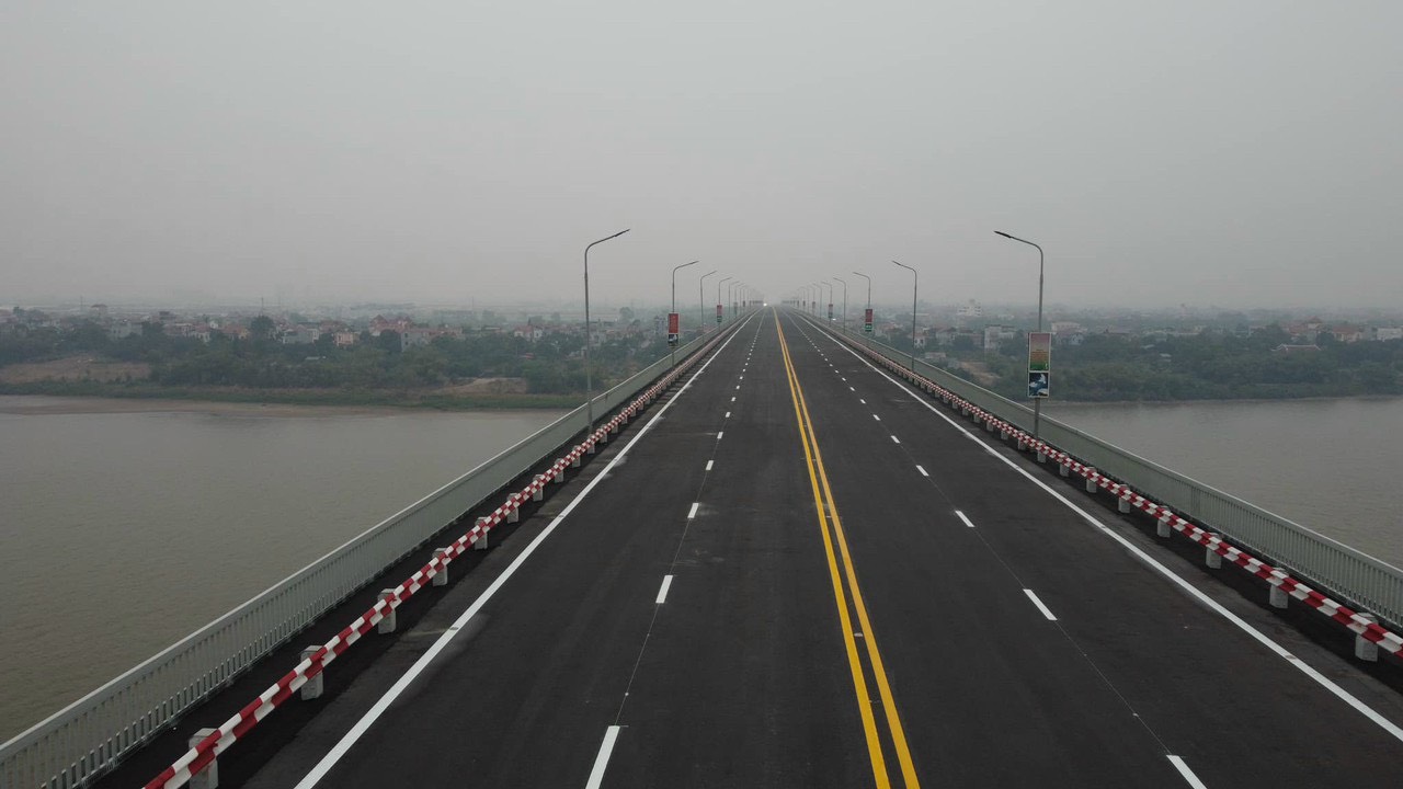 Xem Ảnh Lớn