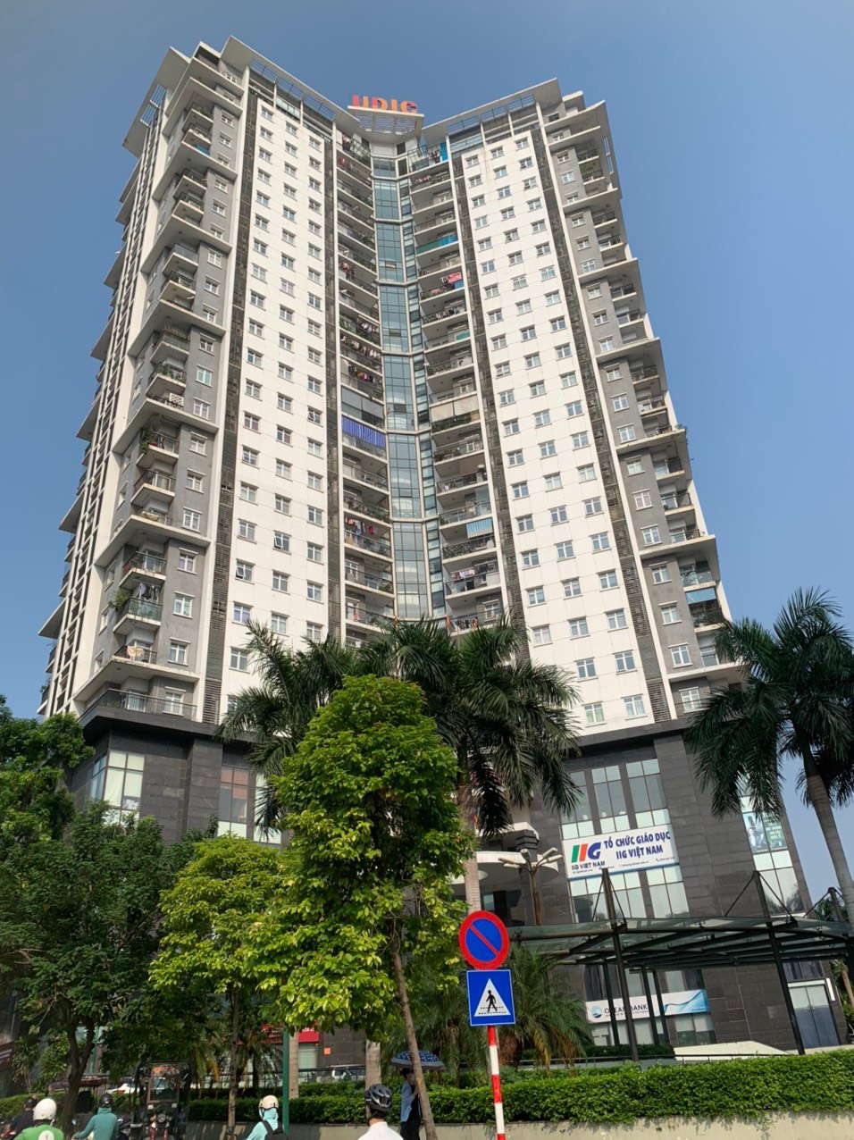Xem Ảnh Lớn