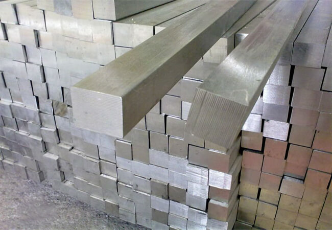 Thép Vuông Đặc Dẻo